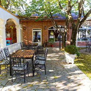 Paradise Apartment
