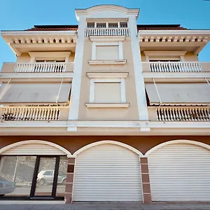  Apartment Seasons - Free Parking & Center